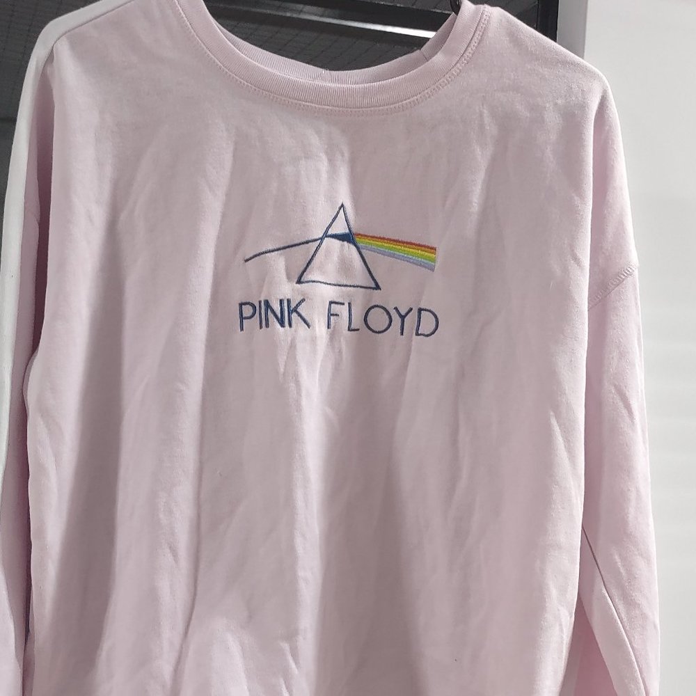 Pink pullover sweatshirt from Pink Floyd - Dark Side of the Moon emblem - Size L